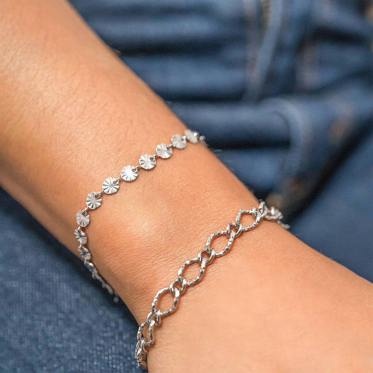 Juliette Hammered Oval Bracelet | Waterproof Gold  & Silver Jewelry