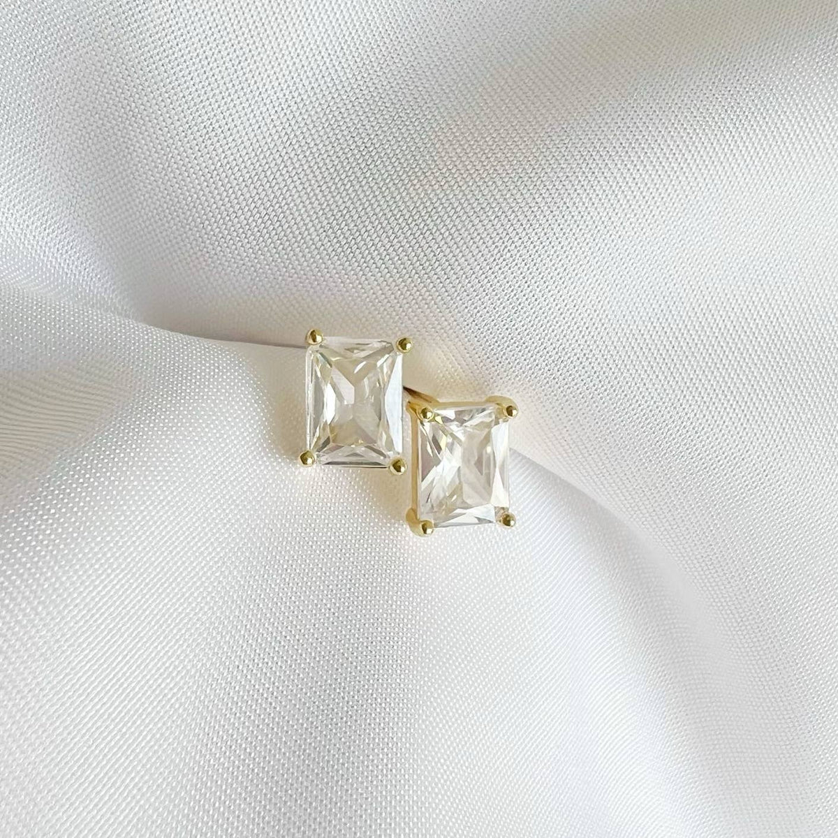 Goldie CZ Diamond Stud Earrings | 14K Gold Filled