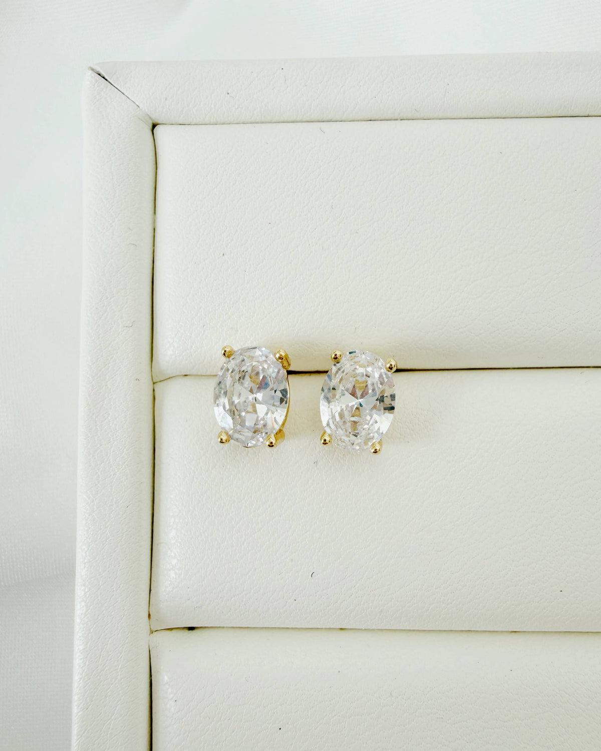 Lucy CZ Diamond Stud Earrings | 14K Gold Filled
